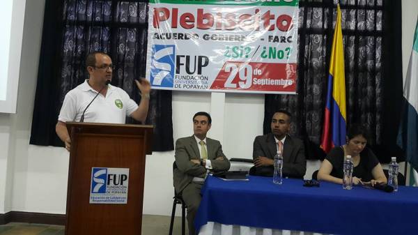 Debate sobre el Plebiscito en la Fundación Universitaria de Popayán
